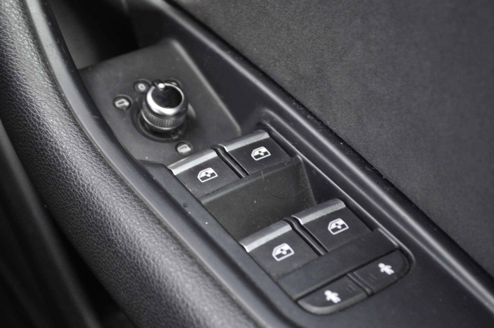 AUDI A4 1.4 A4 S Line TFSI Semi-Auto 4dr #26