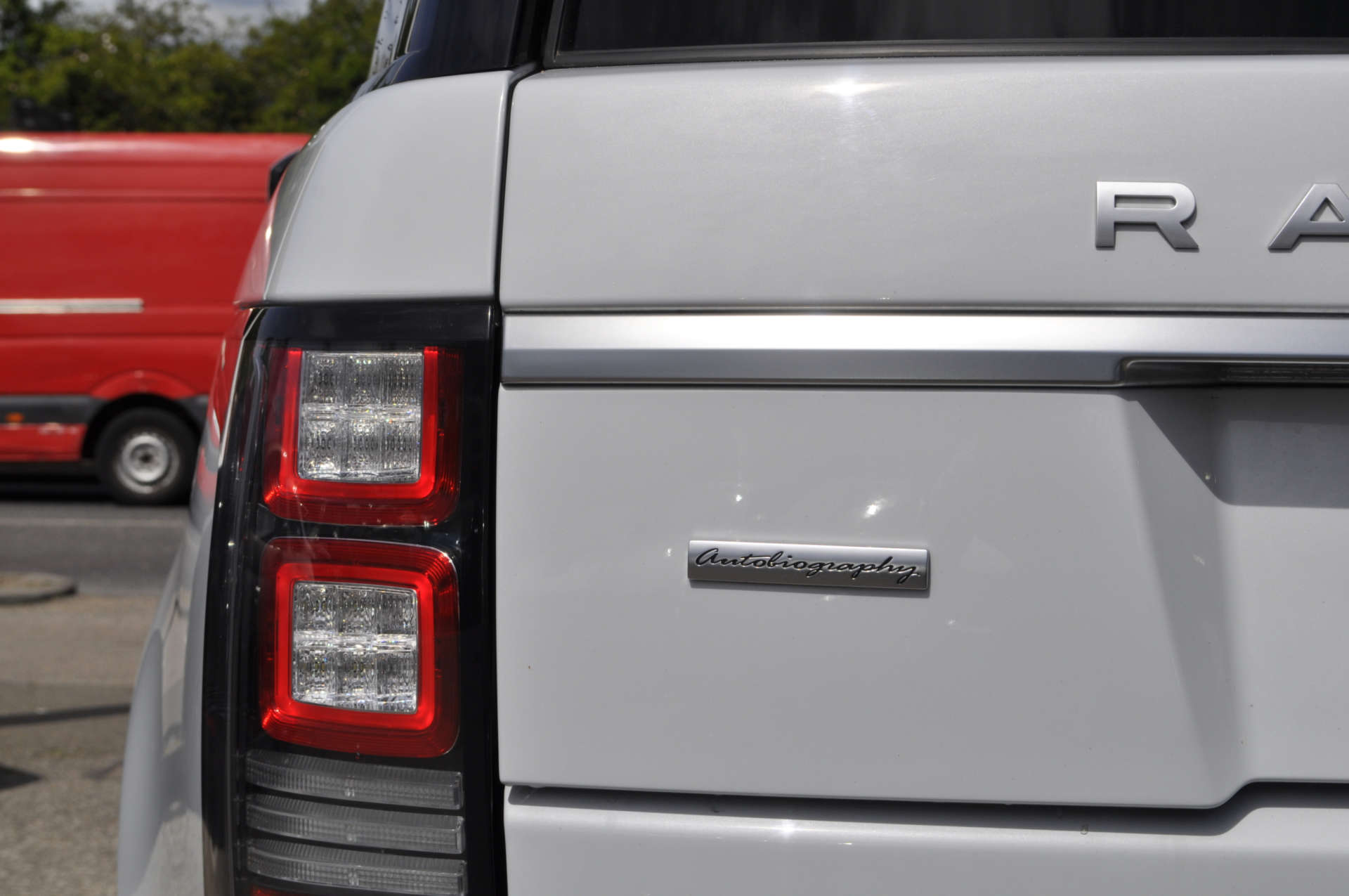 LAND ROVER RANGE ROVER 4.4 Range Rover Autobiography SDV8 Auto 4WD 5dr #35