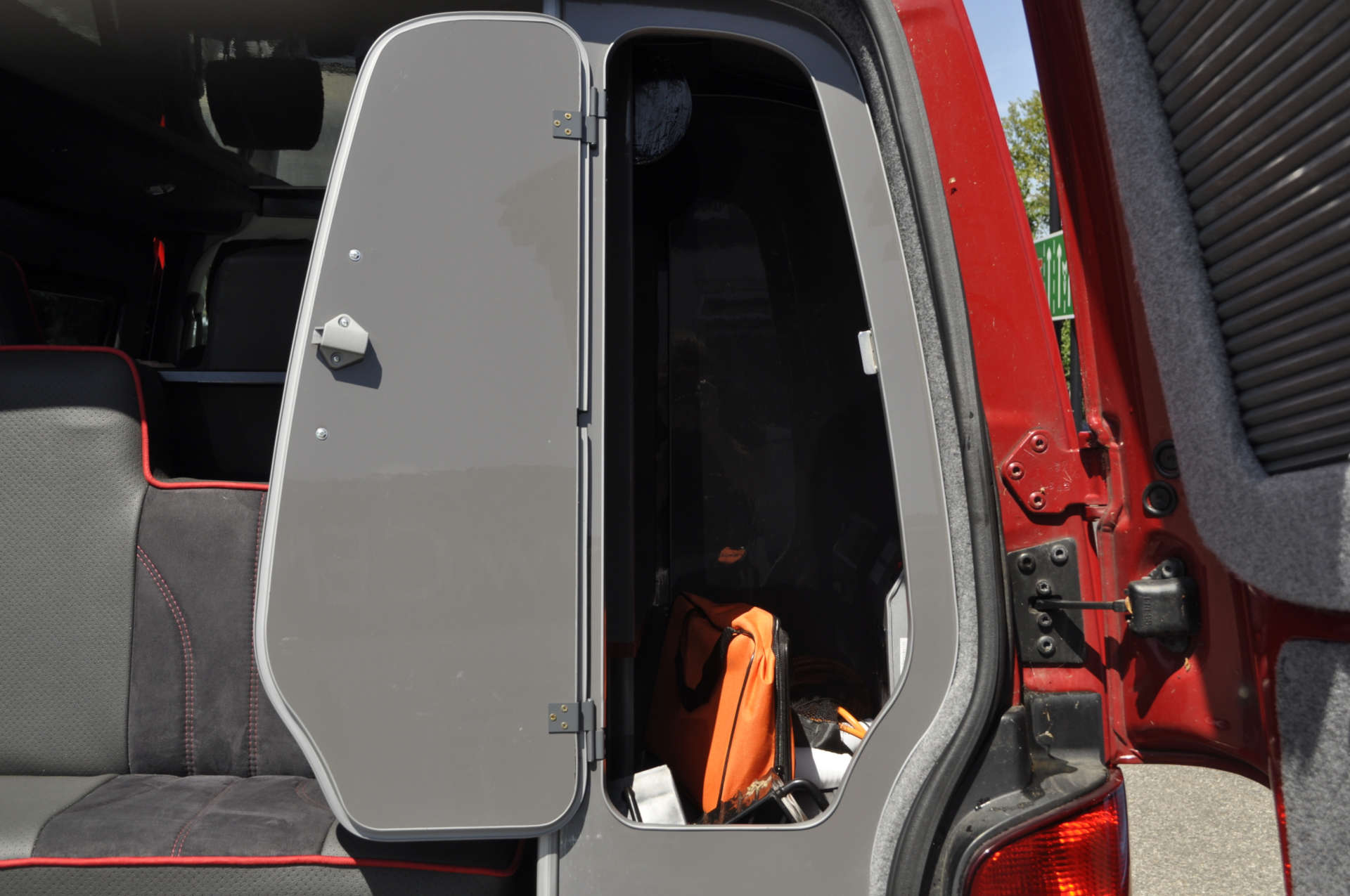 VOLKSWAGEN TRANSPORTER 2.0 Transporter T30, 4 Berth, Camper Conversion, 140 TDI SWB Auto #20