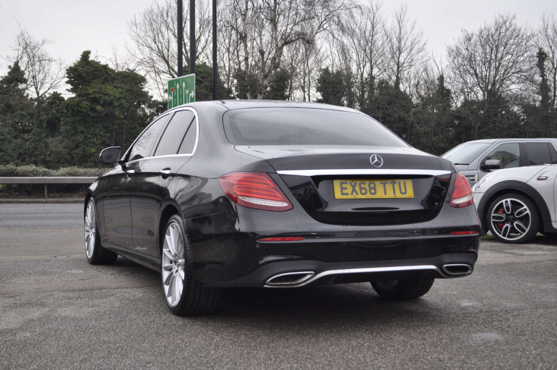 MERCEDES-BENZ E-CLASS 2.0 E 220 D AMG Line Premium Auto 4dr #4