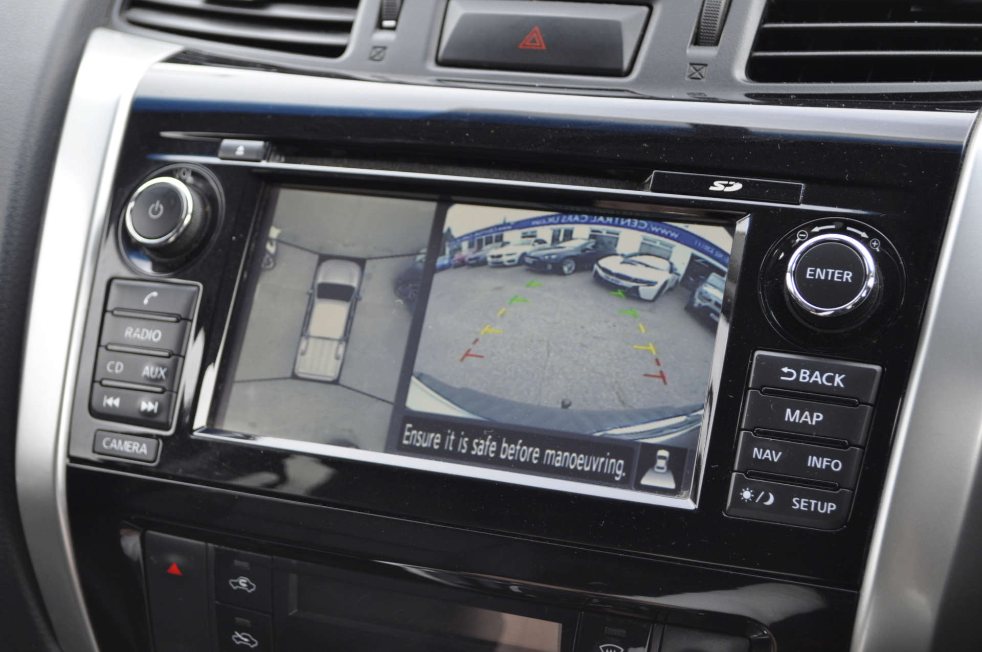 NISSAN NAVARA 2.3 Navara Tekna dCi Auto 4WD 5dr #16