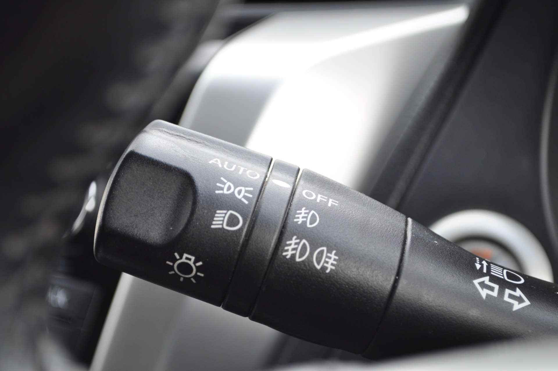 NISSAN NAVARA 2.3 Navara Tekna dCi Auto 4WD 5dr #20