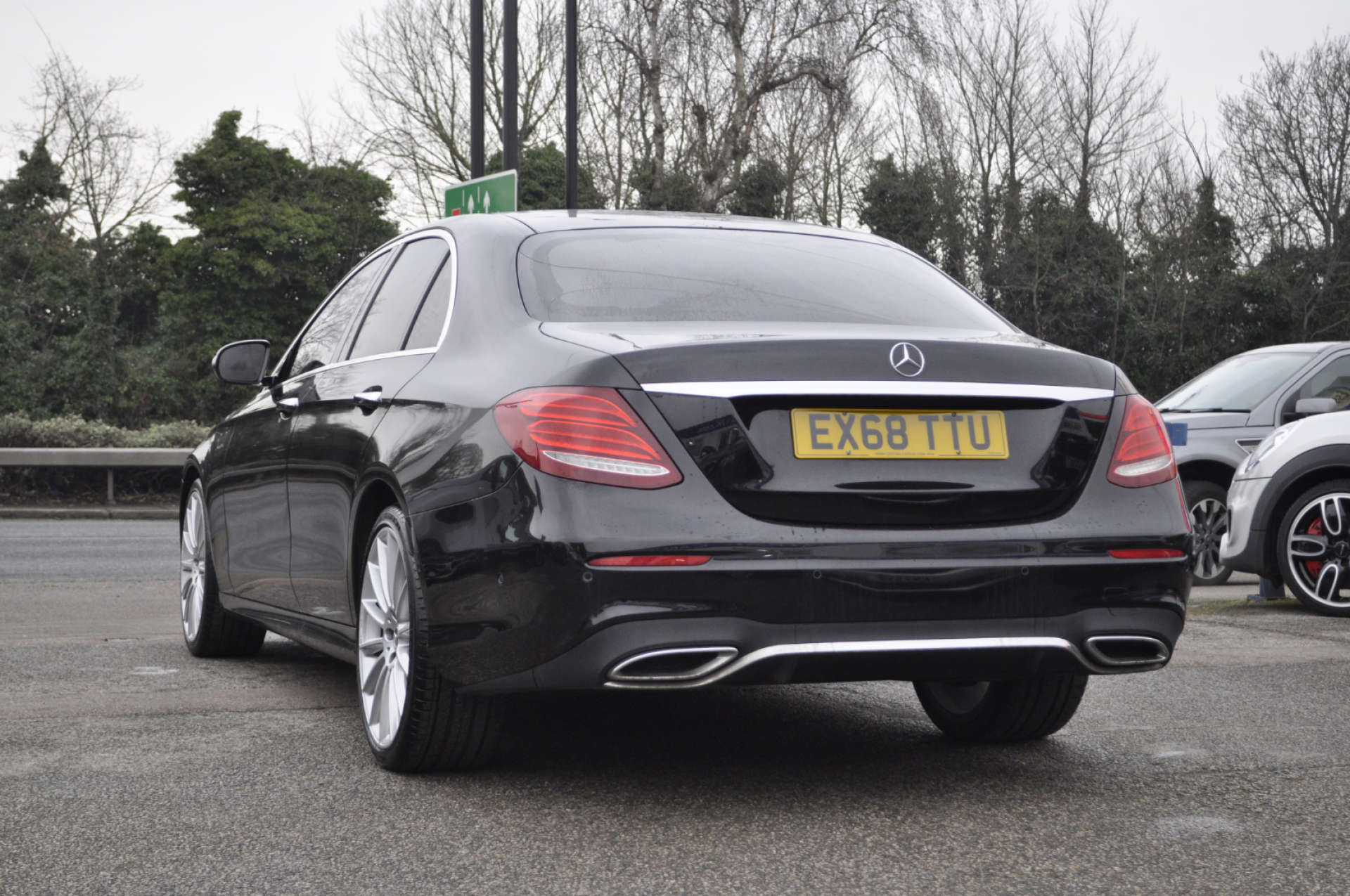 MERCEDES-BENZ E-CLASS 2.0 E 220 D AMG Line Premium Auto 4dr #27