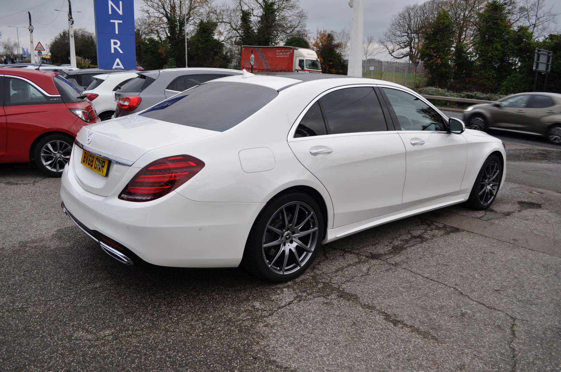 MERCEDES-BENZ S-CLASS 2.9 S 350 D L AMG Line Executive Premium+ Auto 4dr #8