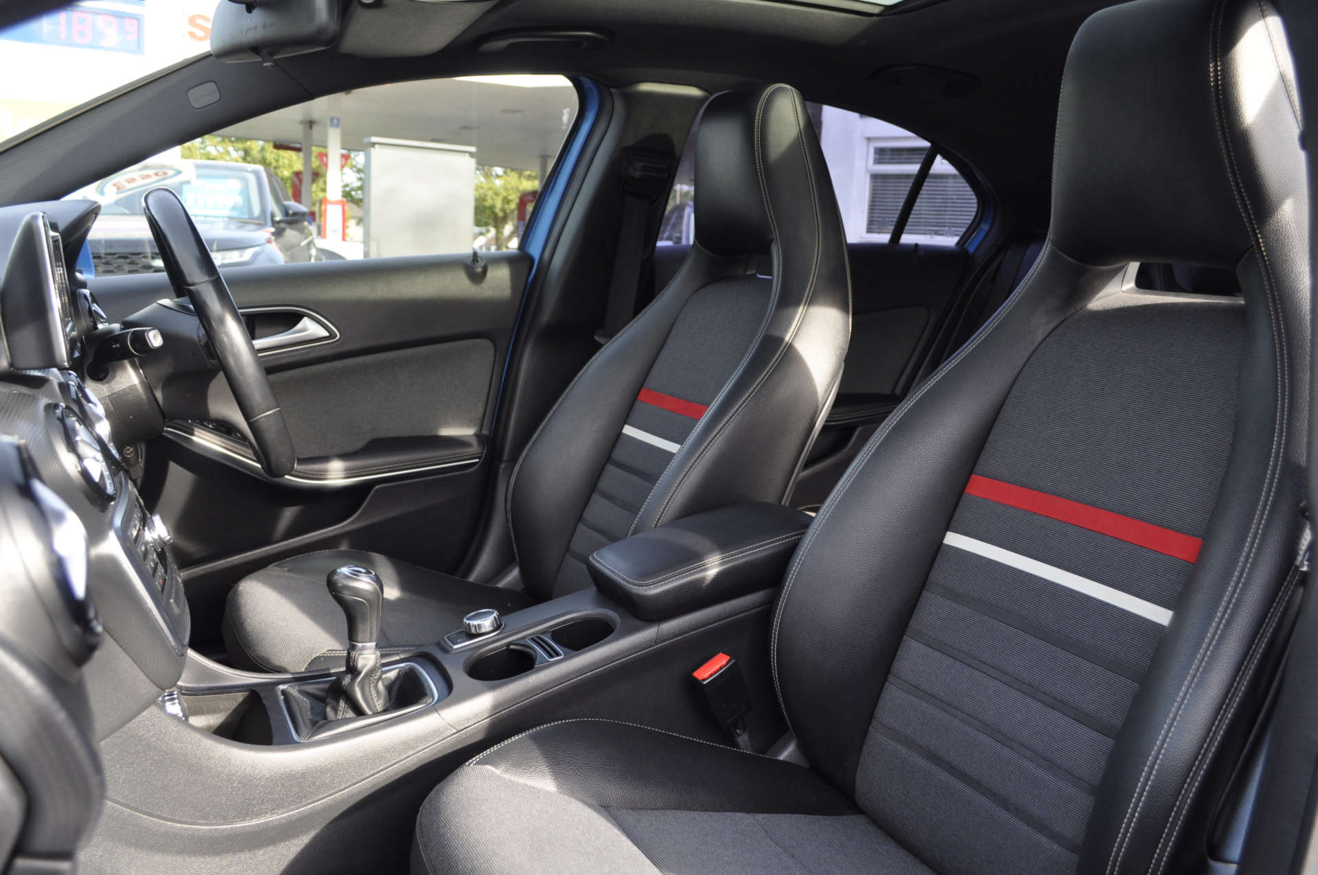 MERCEDES-BENZ A-CLASS 1.6 A180 BlueEfficiency SE 5dr #12