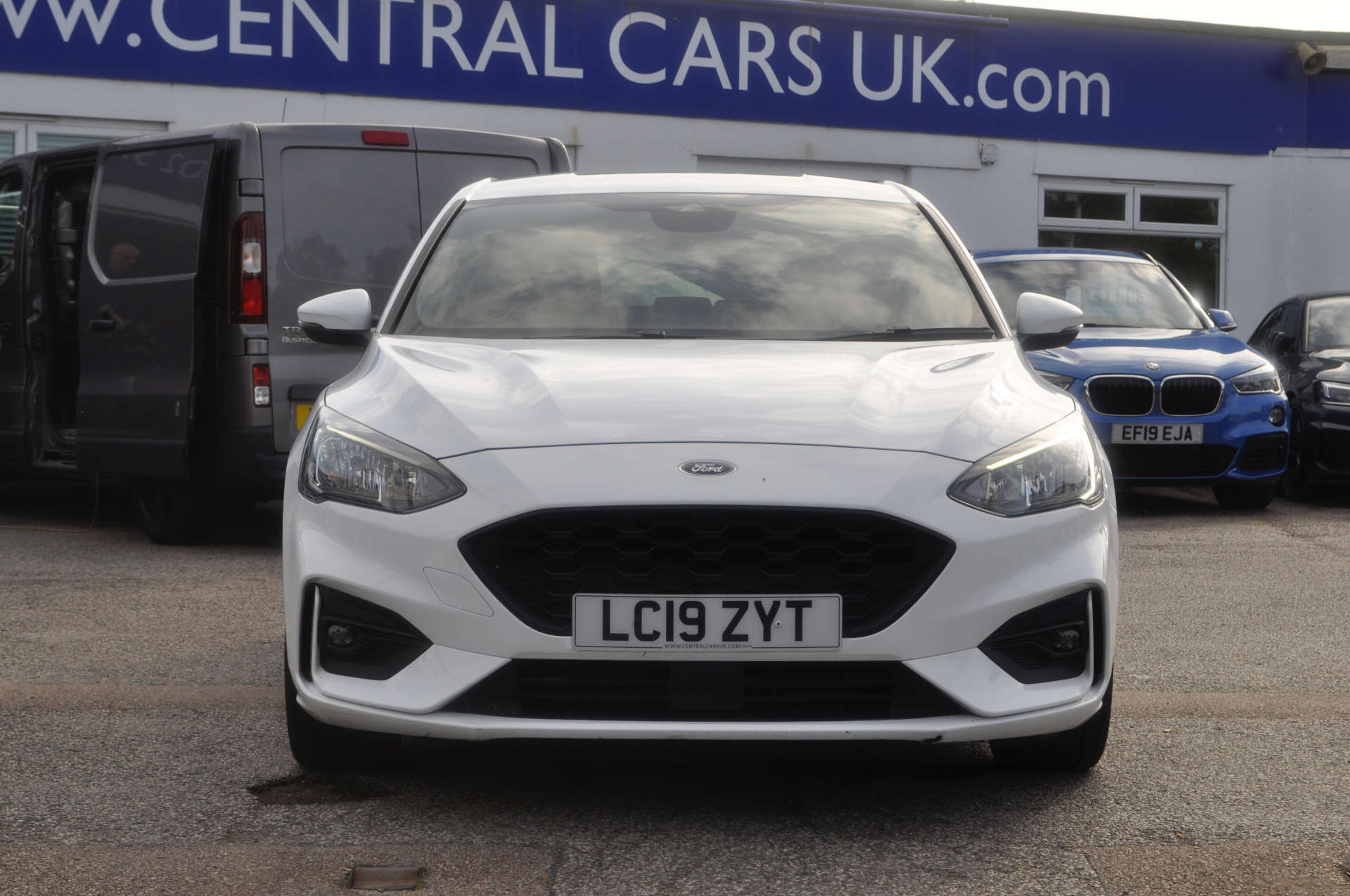 FORD FOCUS 1.0 FOCUS ST-LINE 5dr #2