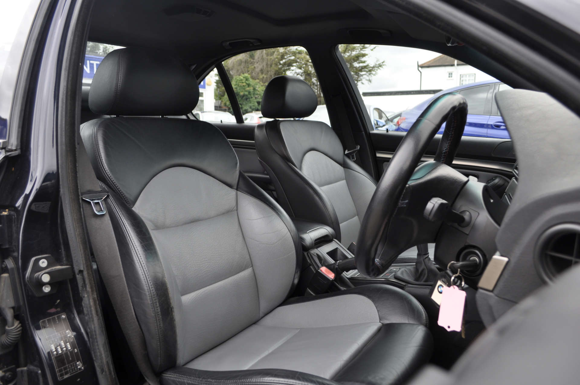 BMW 5 SERIES 4.9 M5 4dr #7