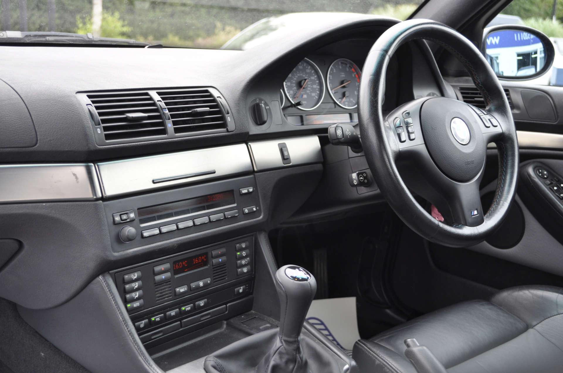 BMW 5 SERIES 4.9 M5 4dr #11