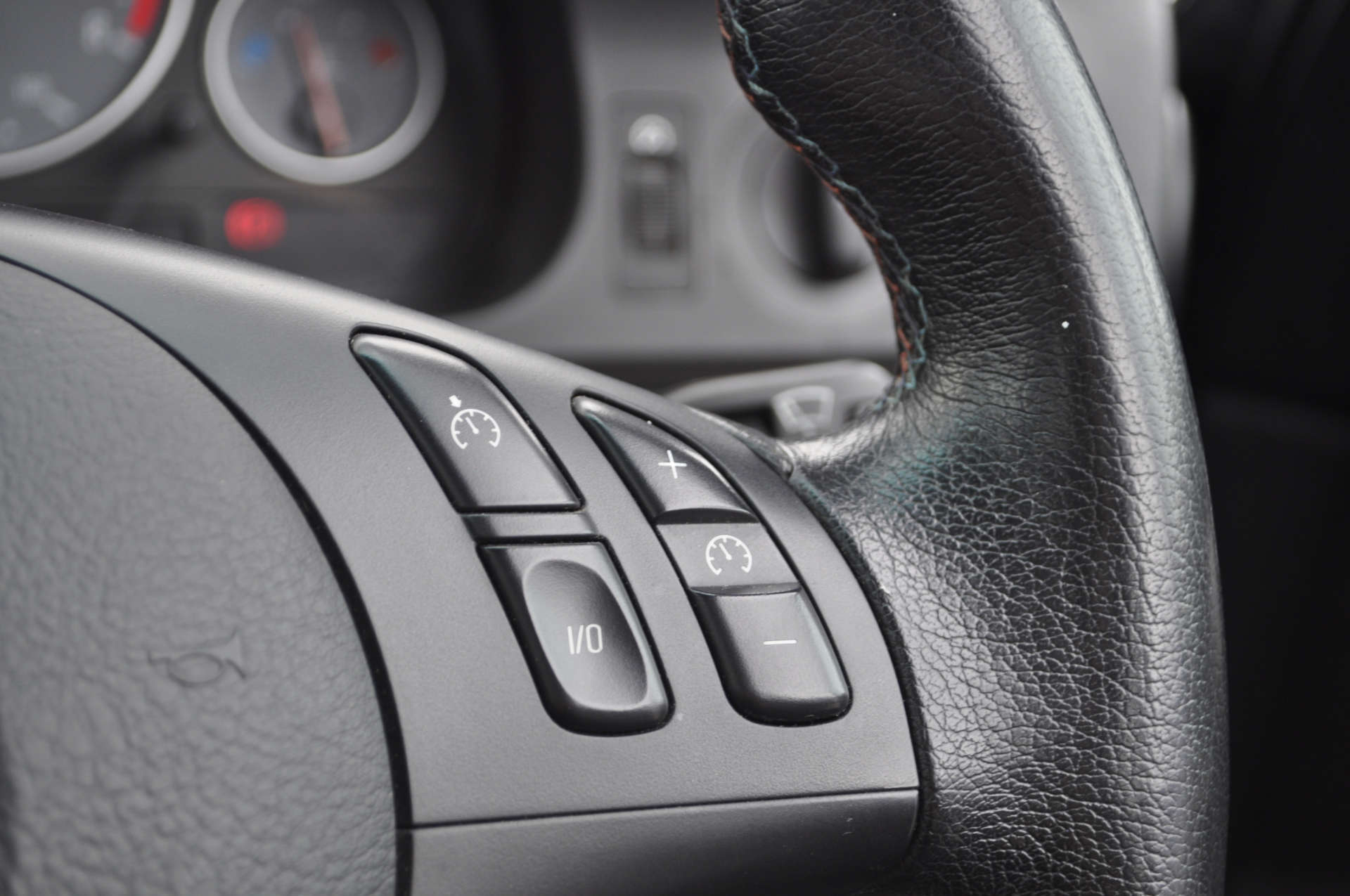 BMW 5 SERIES 4.9 M5 4dr #13