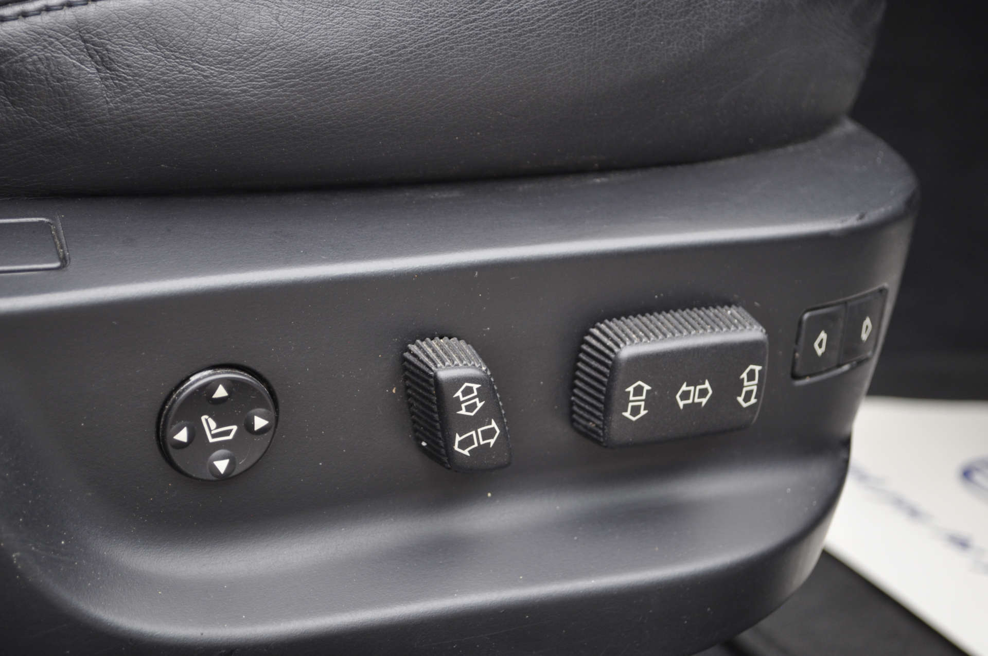 BMW 5 SERIES 4.9 M5 4dr #19