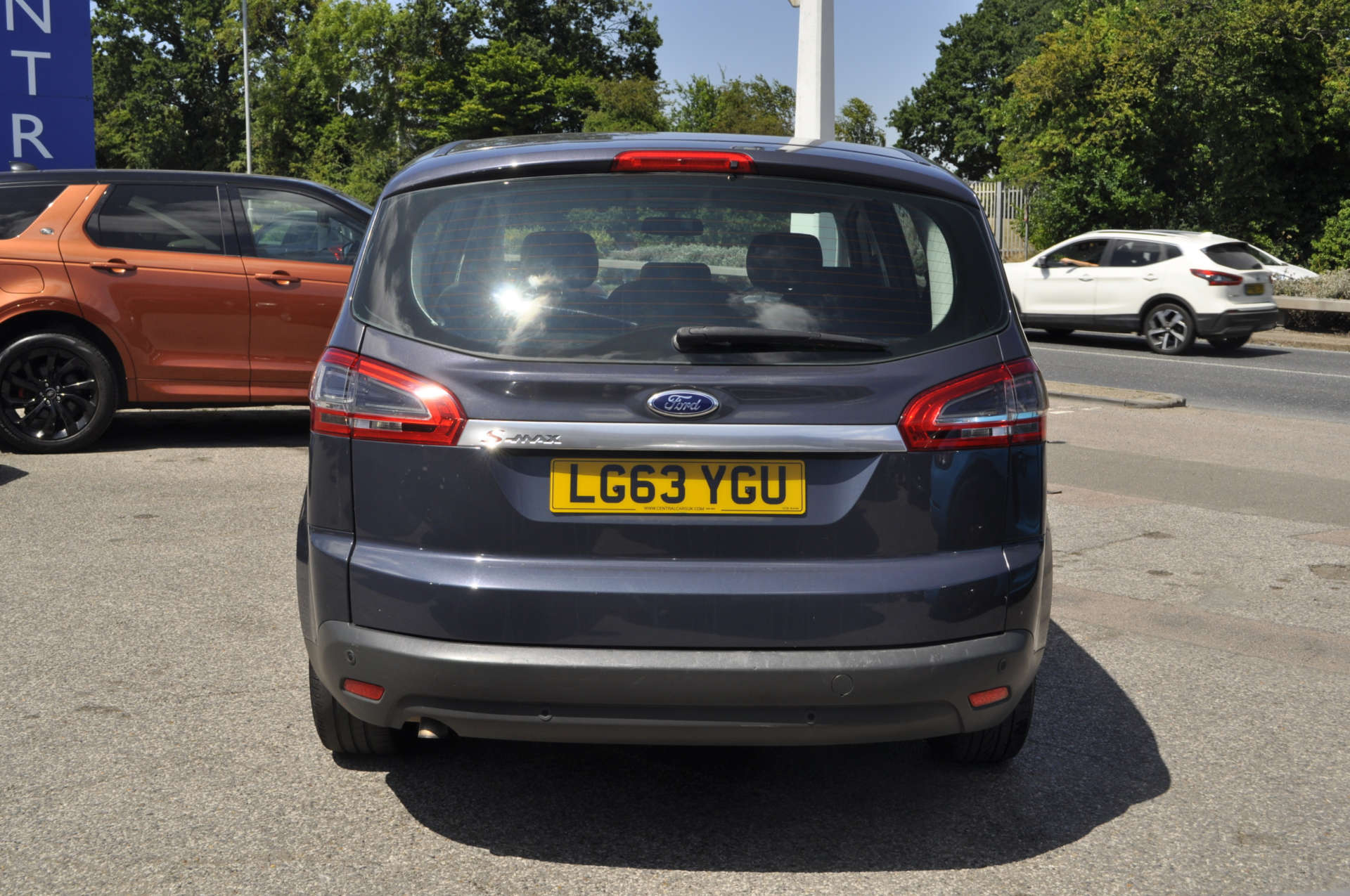FORD S-MAX 2.0 S-Max Zetec TDCi 140 5dr #1