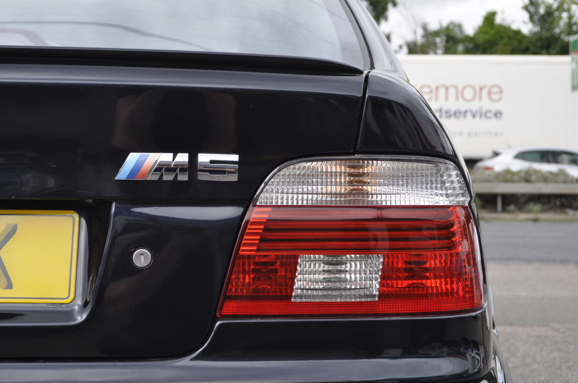 BMW 5 SERIES 4.9 M5 4dr #28