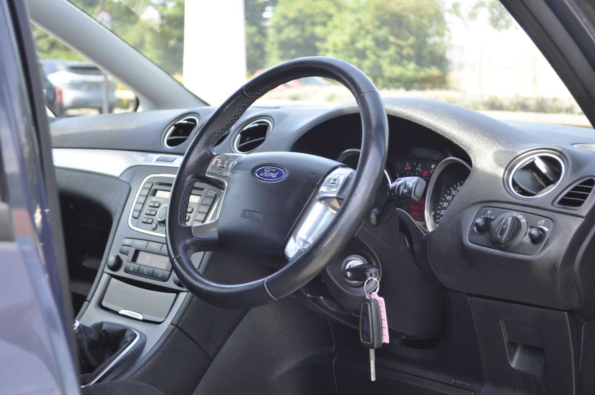 FORD S-MAX 2.0 S-Max Zetec TDCi 140 5dr #6