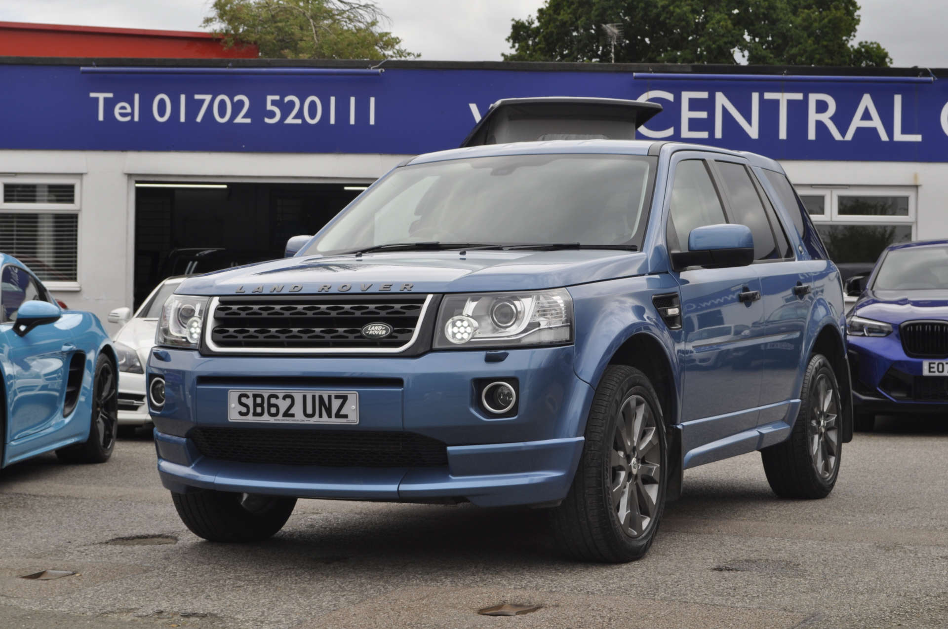 LAND ROVER FREELANDER 2.2 Freelander Dynamic SD4 Auto 4WD 5dr #3