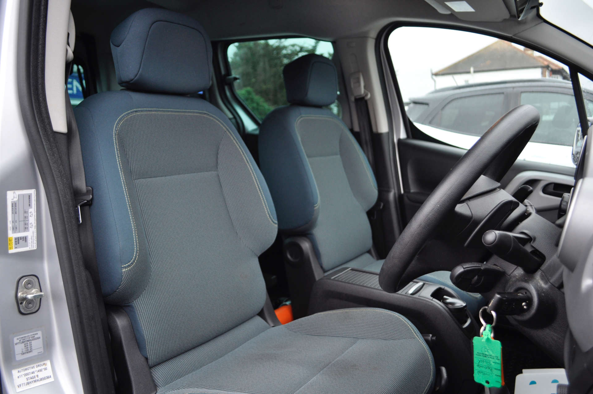 CITROEN BERLINGO MULTISPACE 1.6 Berlingo Multispace Feel Blue HDi Semi-Auto 5dr #9