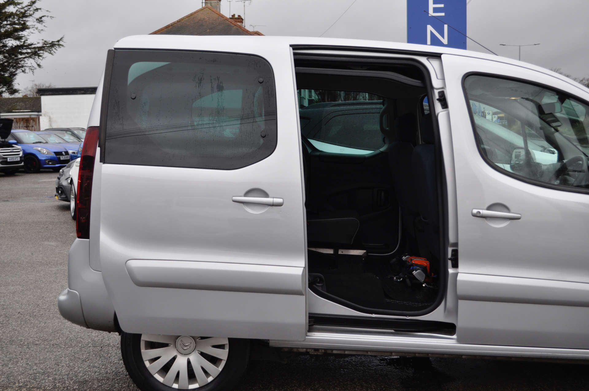 CITROEN BERLINGO MULTISPACE 1.6 Berlingo Multispace Feel Blue HDi Semi-Auto 5dr #10