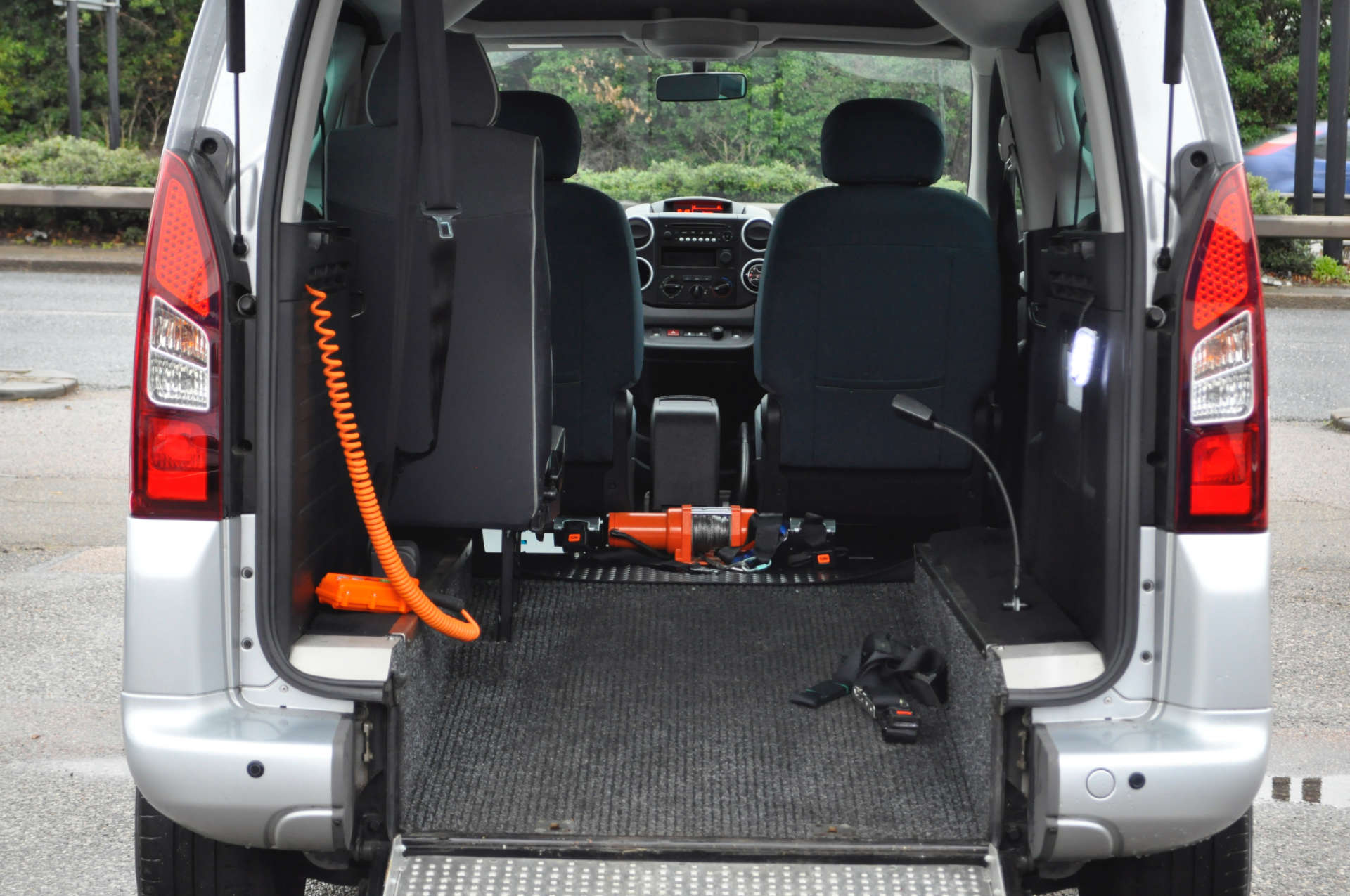 CITROEN BERLINGO MULTISPACE 1.6 Berlingo Multispace Feel Blue HDi Semi-Auto 5dr #12