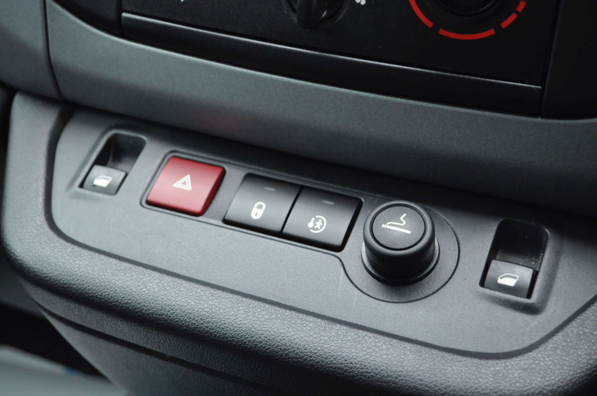 CITROEN BERLINGO MULTISPACE 1.6 Berlingo Multispace Feel Blue HDi Semi-Auto 5dr #21