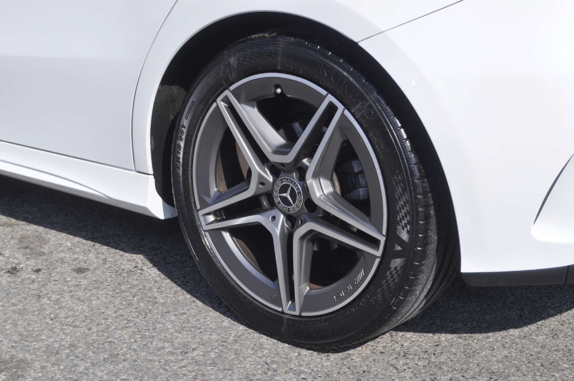 MERCEDES-BENZ A-CLASS 1.5 A 180 AMG Line D Auto 5dr #24
