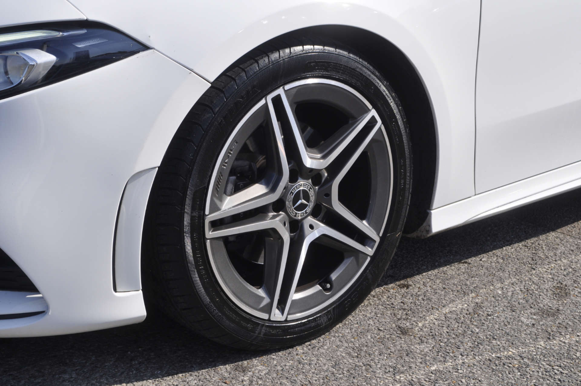 MERCEDES-BENZ A-CLASS 1.5 A 180 AMG Line D Auto 5dr #25