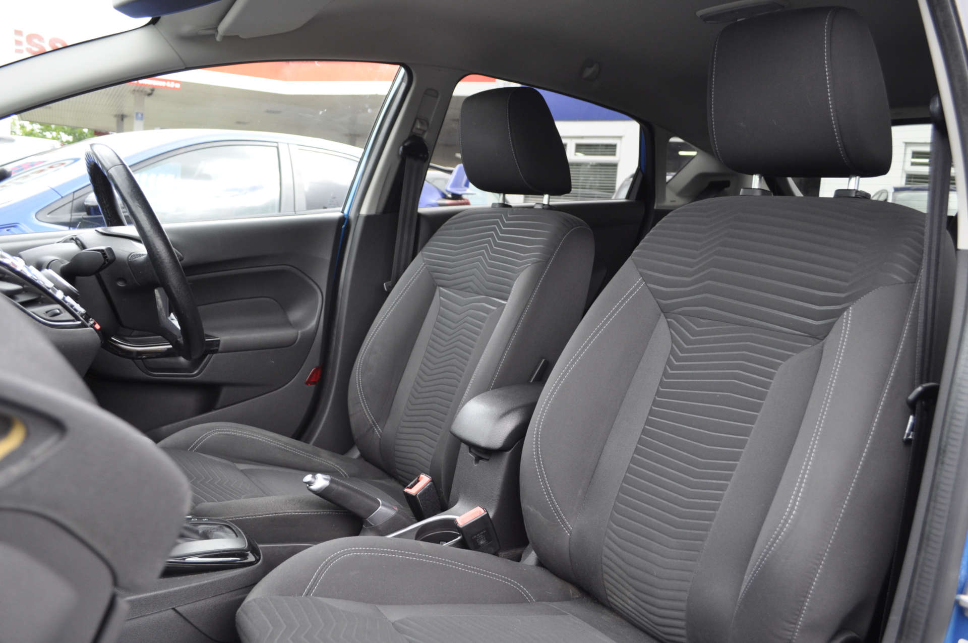 FORD FIESTA 1.6 Fiesta Titanium Auto 5dr #12