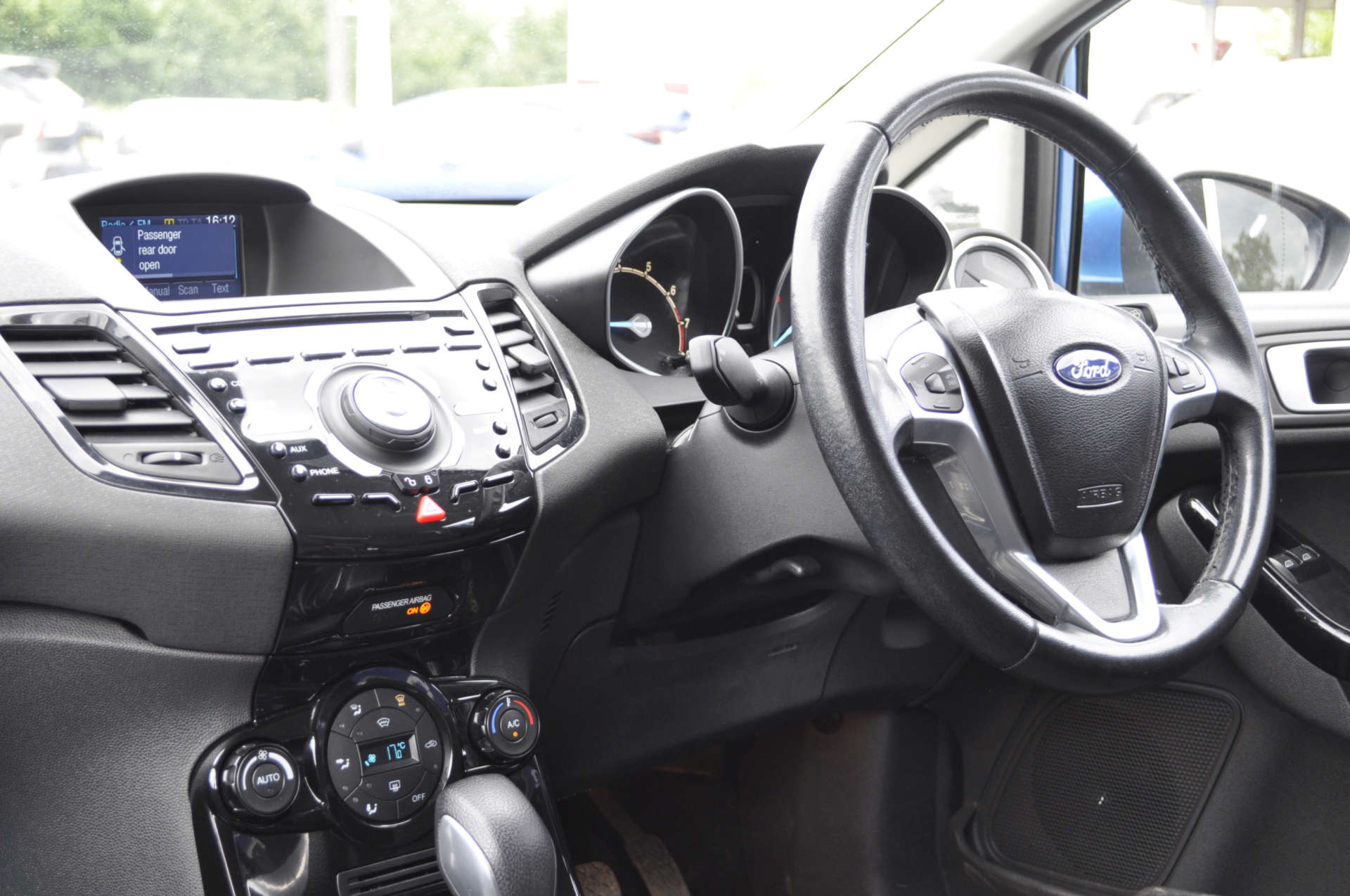 FORD FIESTA 1.6 Fiesta Titanium Auto 5dr #13