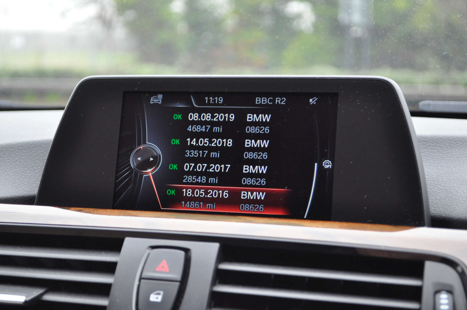 BMW 3 SERIES 2.0 320d Luxury Touring Auto 5dr #22