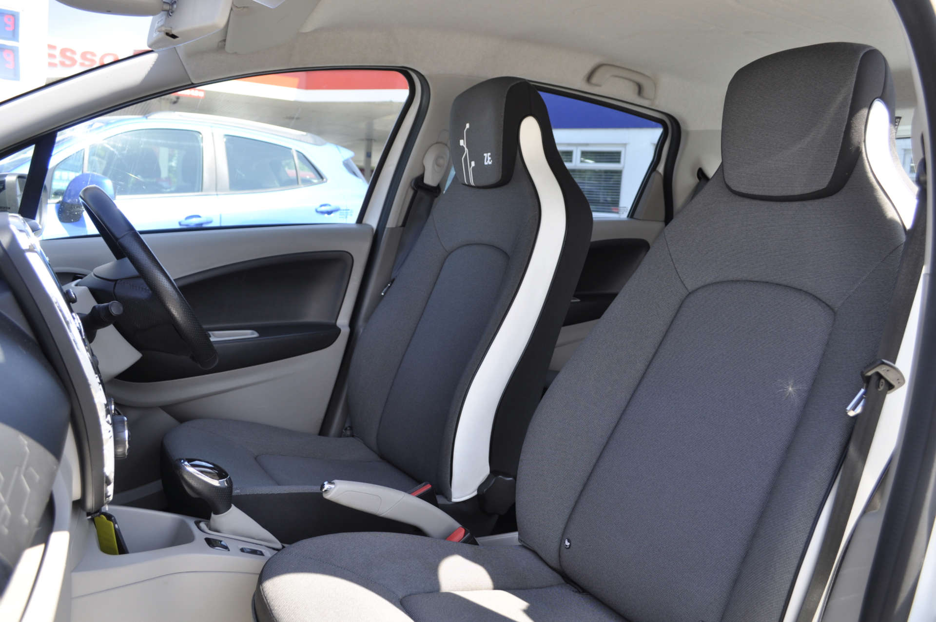 RENAULT ZOE Zoe Dynamique Intens Auto 5dr #12