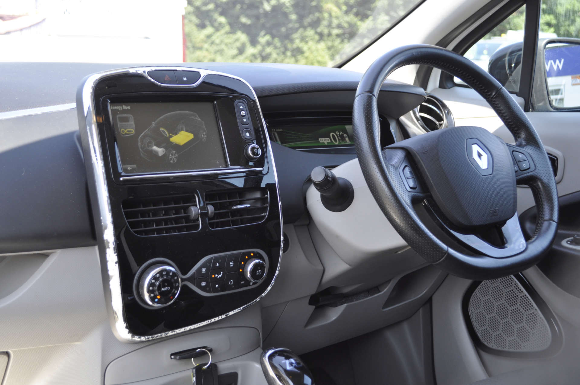 RENAULT ZOE Zoe Dynamique Intens Auto 5dr #13