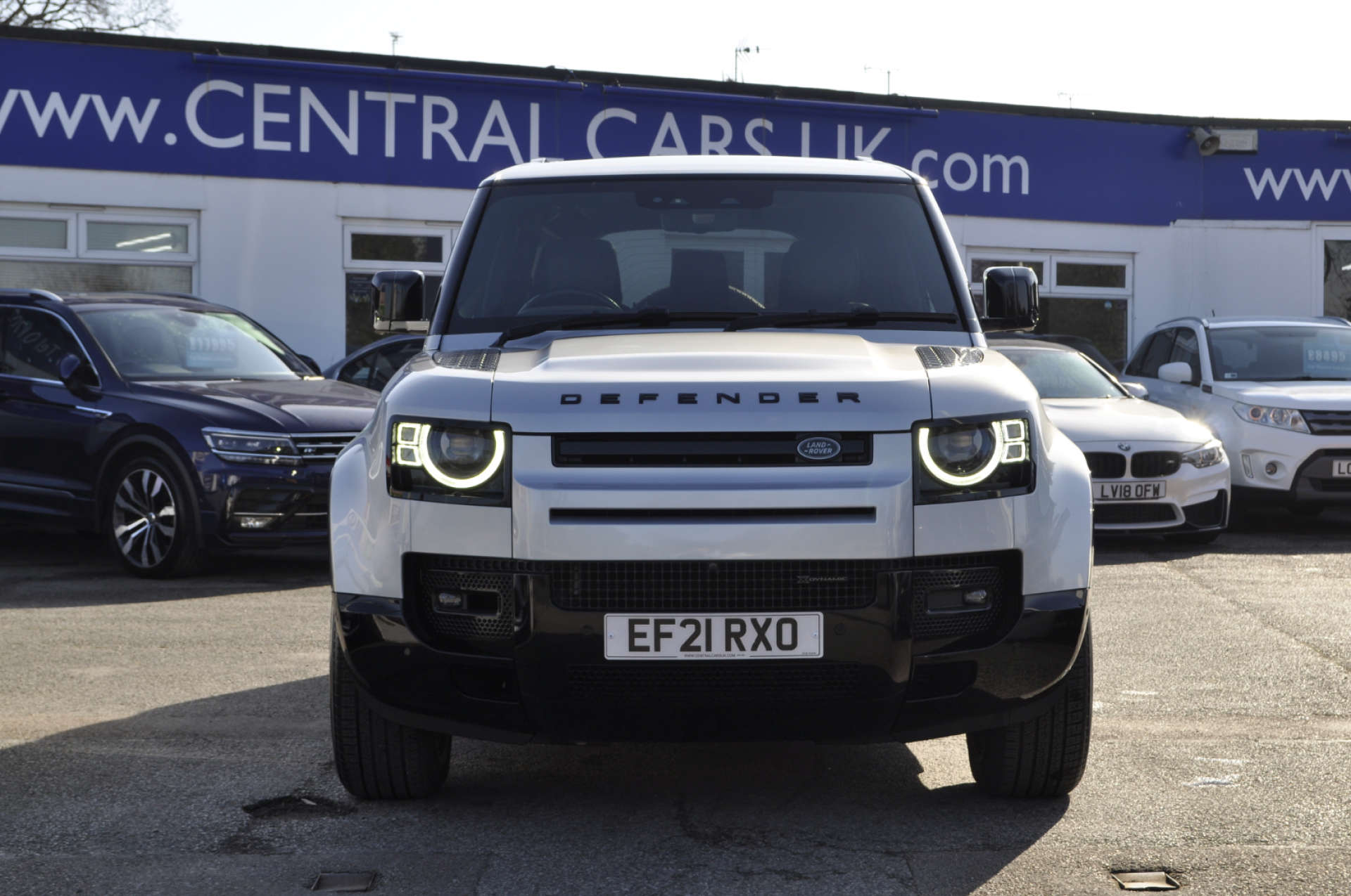 LAND ROVER DEFENDER 3.0 Defender X-Dynamic HSE D MHEV Auto 4WD 5dr #2