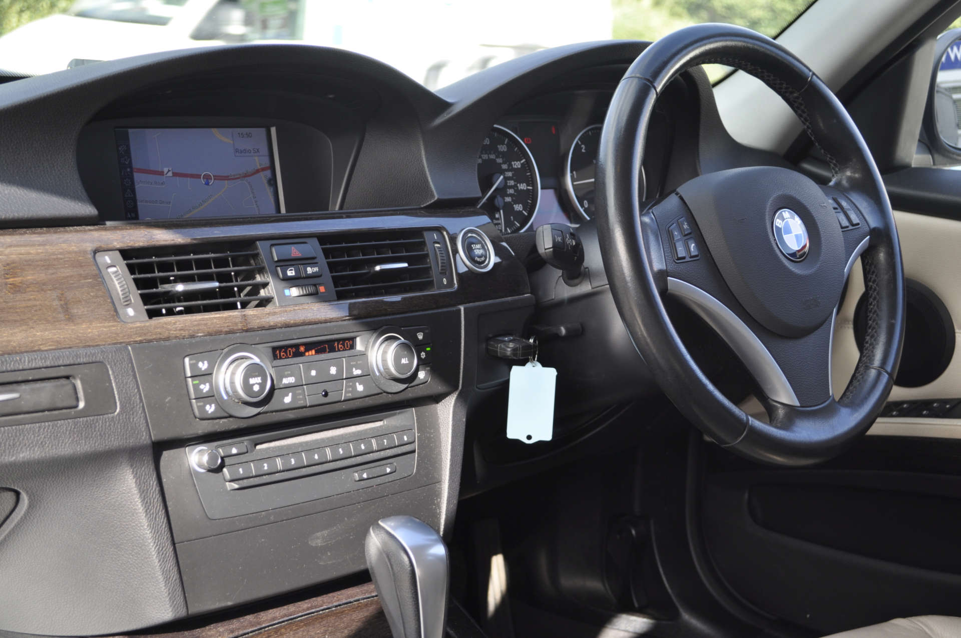 BMW 3 SERIES 2.0 320d Exclusive Edition Auto 5dr #11