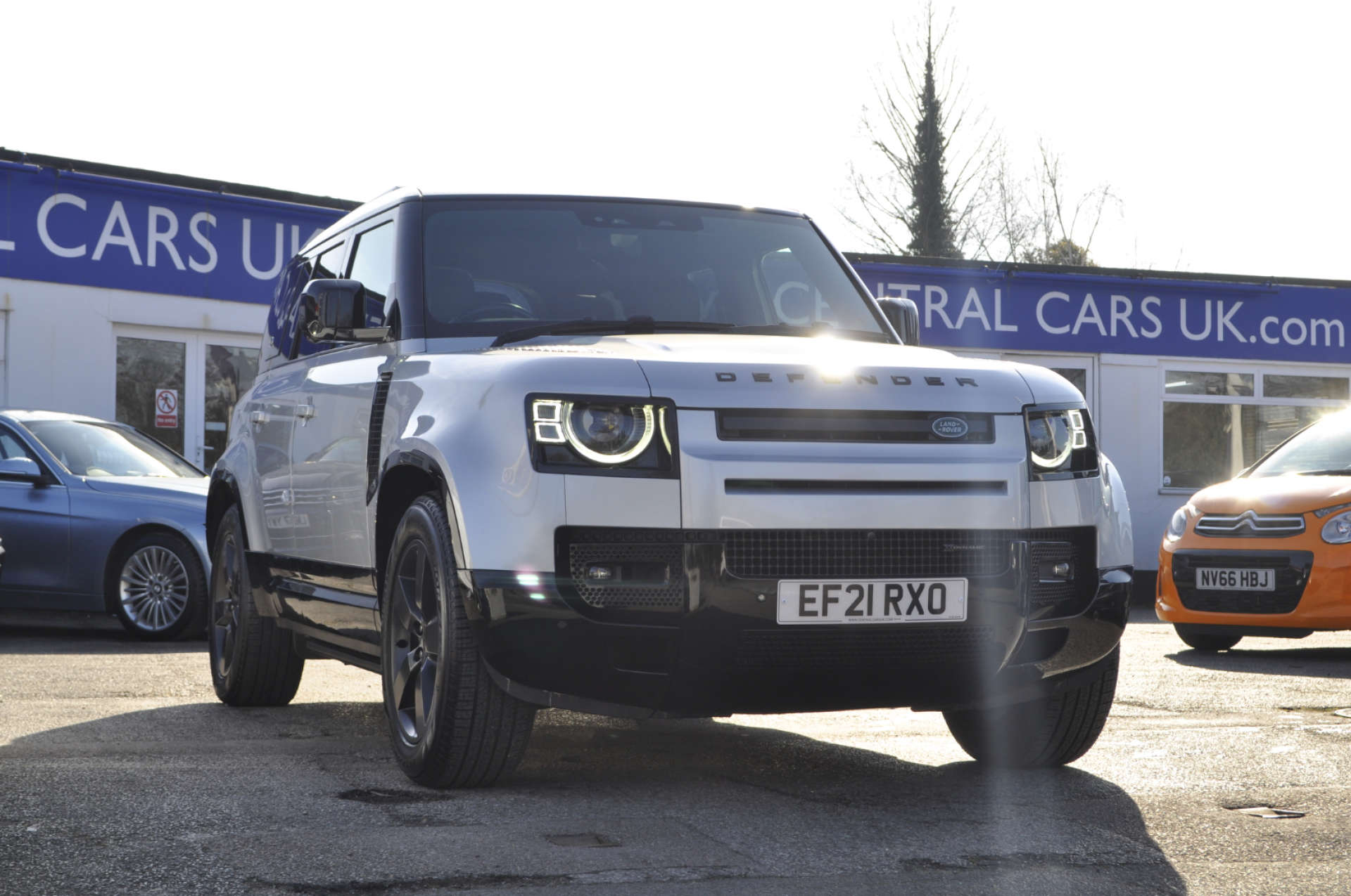 LAND ROVER DEFENDER 3.0 Defender X-Dynamic HSE D MHEV Auto 4WD 5dr #30