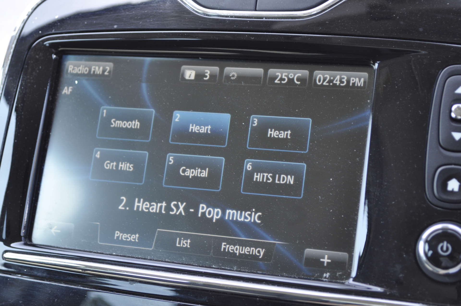 RENAULT ZOE Zoe Dynamique Intens Auto 5dr #16