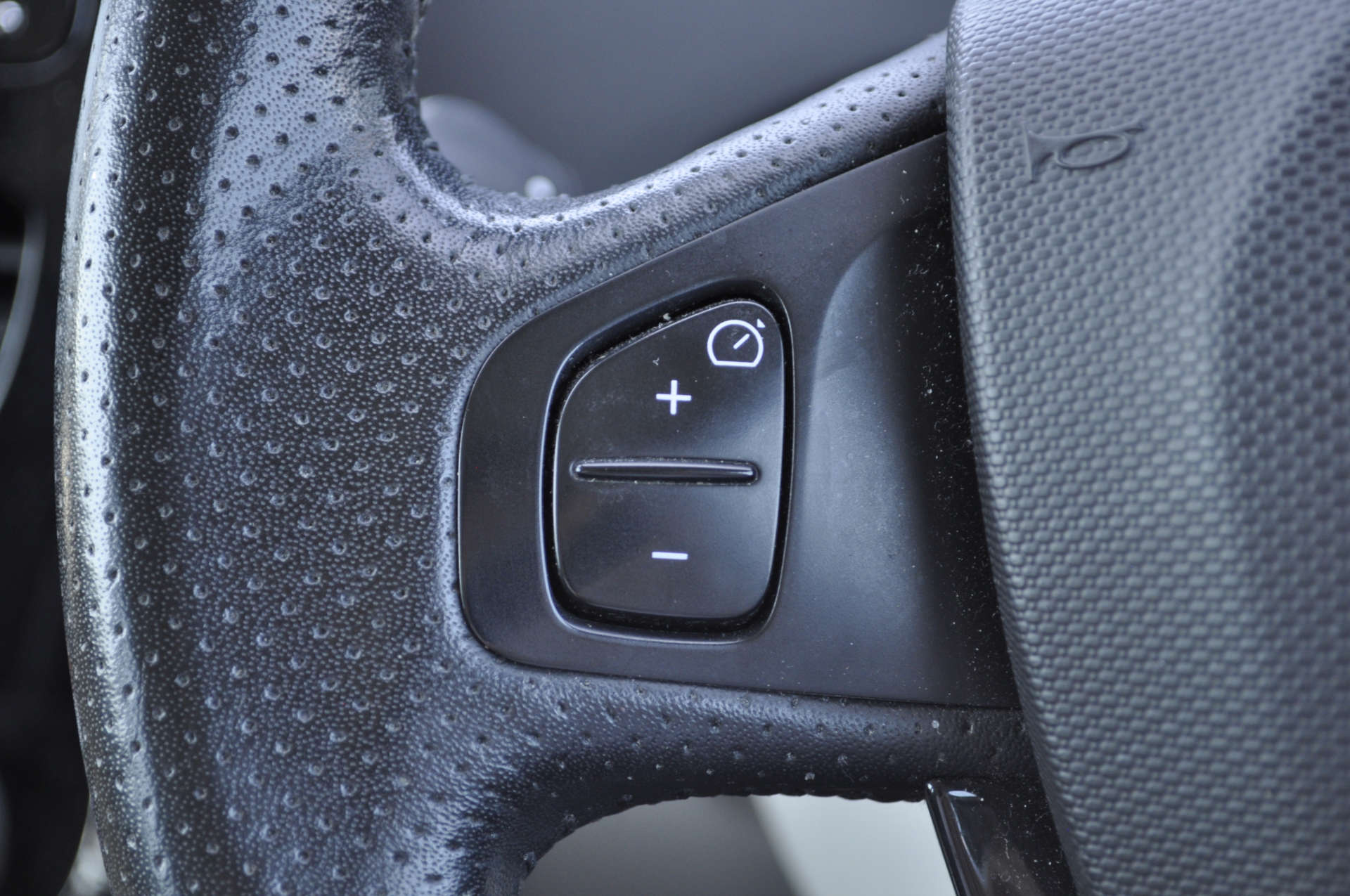 RENAULT ZOE Zoe Dynamique Intens Auto 5dr #17