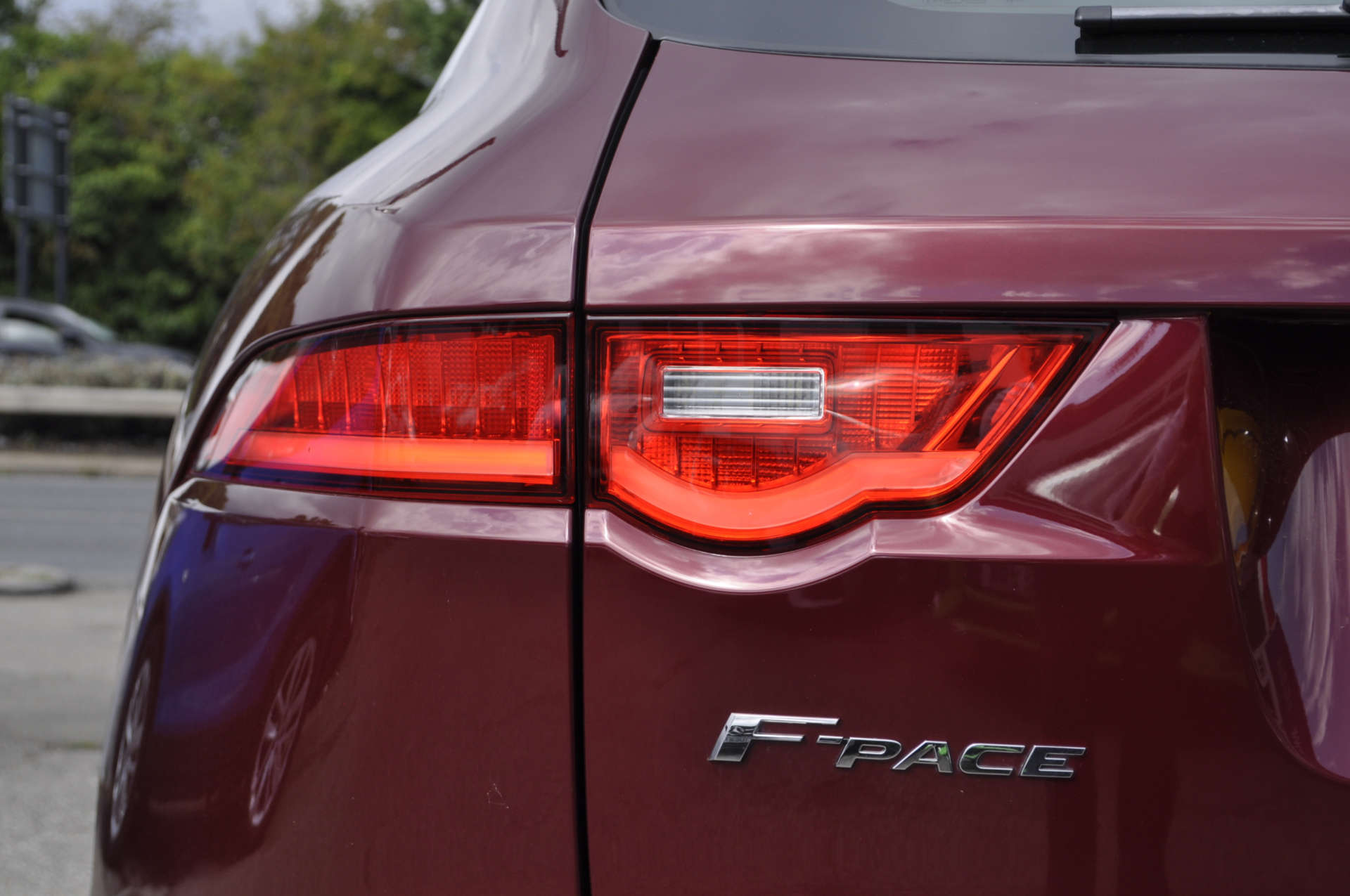 JAGUAR F-PACE 2.0 F-PACE Portfolio AWD D Auto 4WD 5dr #30