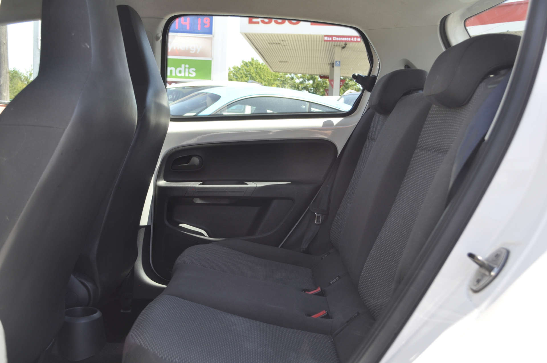 SEAT MII 1.0 MII S 5dr #9