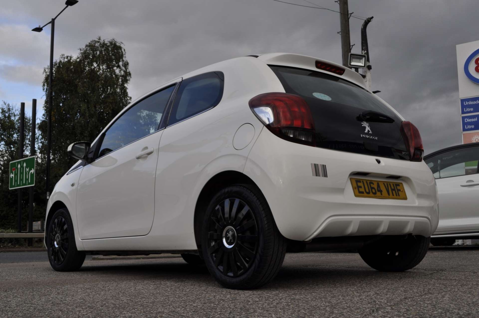 PEUGEOT 108 1.0 108 Active Top 3dr #37