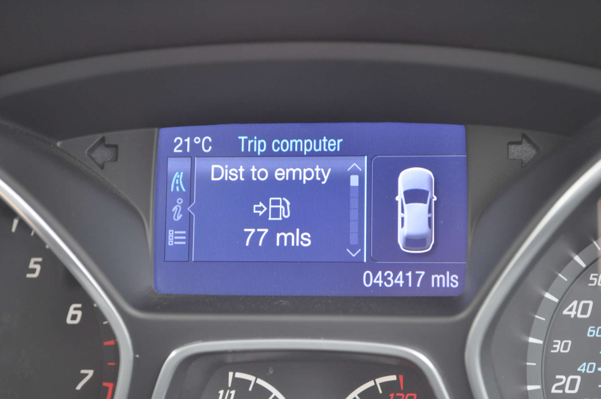 FORD FOCUS 1.6 Focus Titanium X T 5dr #24