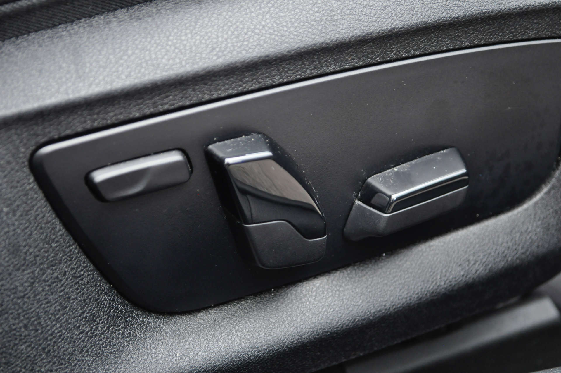 BMW 5 SERIES 3.0 530D M Sport Auto 4dr #27