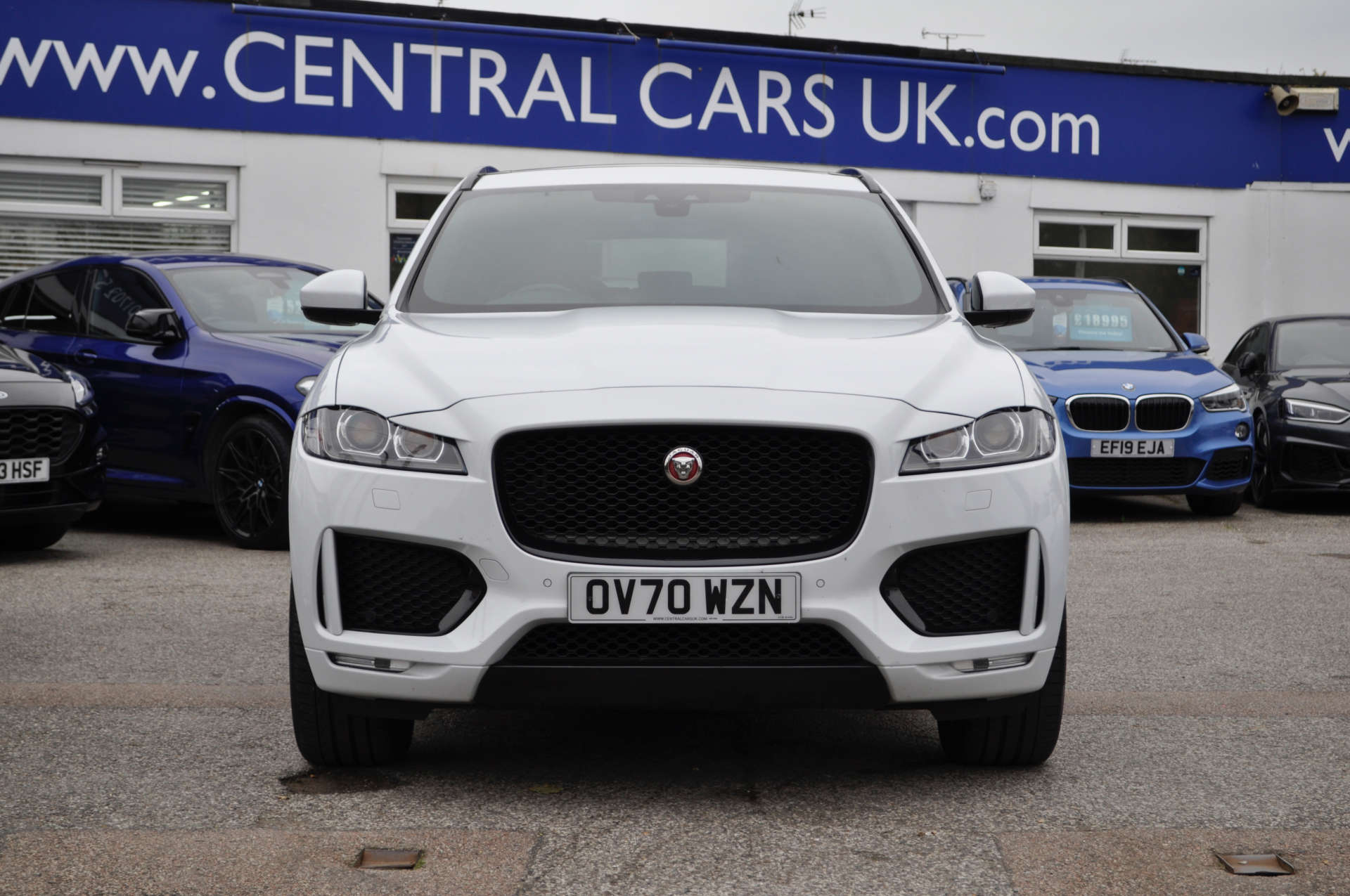 JAGUAR F-PACE 2.0 F-Pace Chequered Flag AWD D Auto 4WD 5dr #2