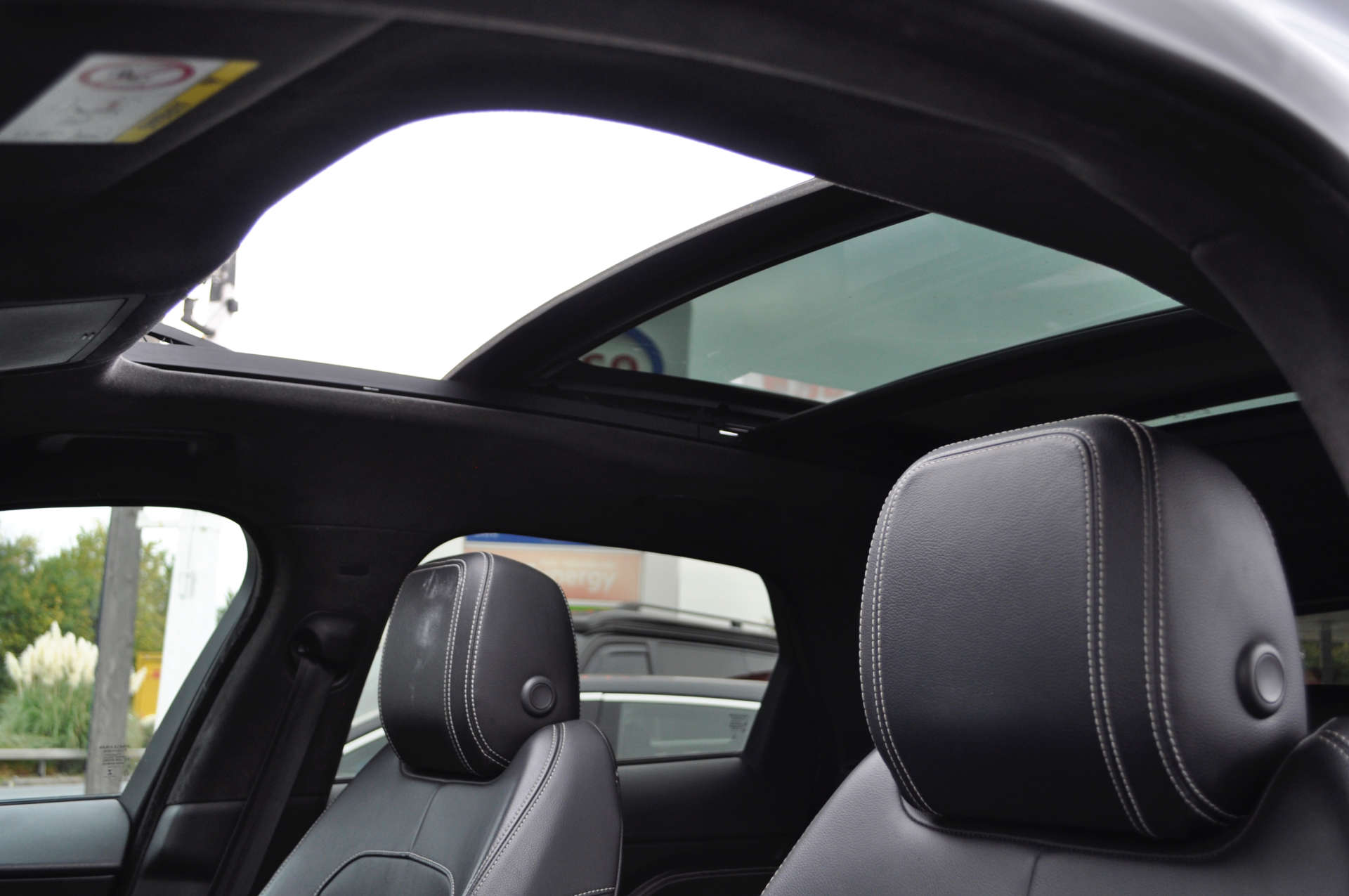 JAGUAR F-PACE 2.0 F-Pace Chequered Flag AWD D Auto 4WD 5dr #11