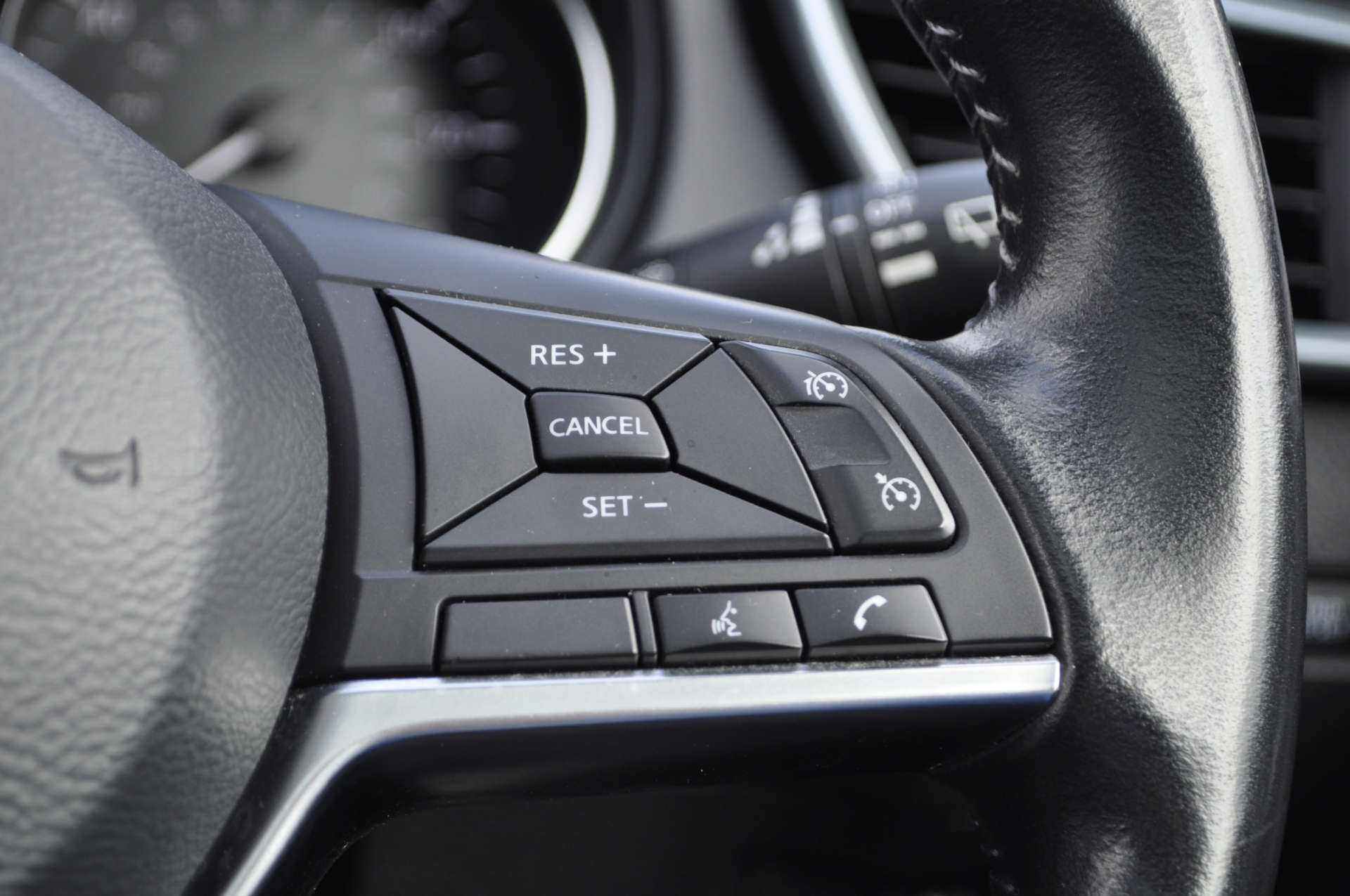 NISSAN QASHQAI 1.3 Qashqai N-Connecta DiG-T 5dr #15