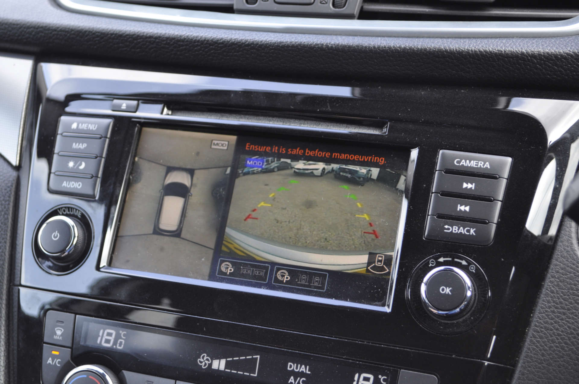 NISSAN QASHQAI 1.3 Qashqai N-Connecta DiG-T 5dr #18