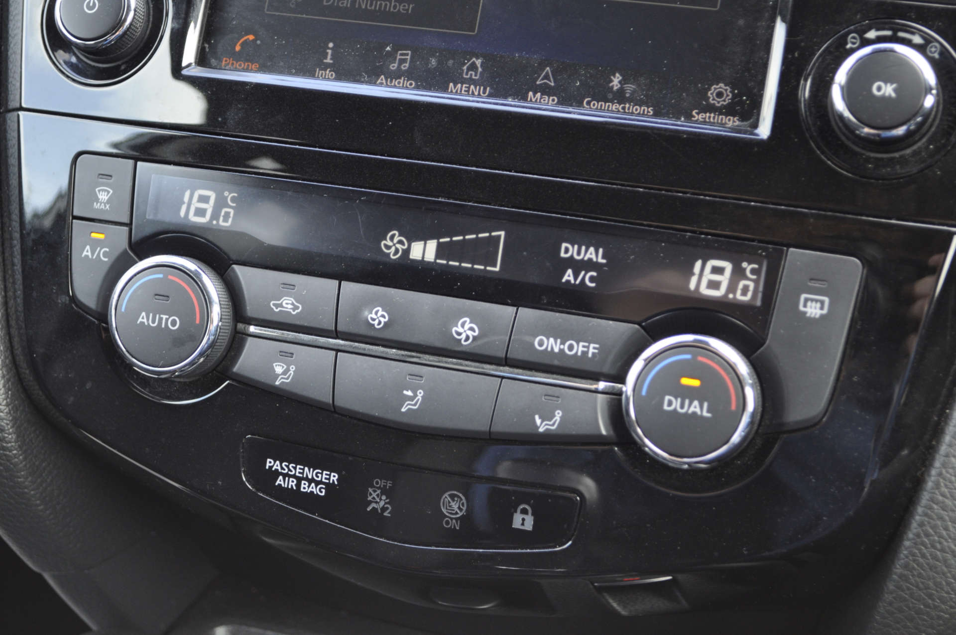 NISSAN QASHQAI 1.3 Qashqai N-Connecta DiG-T 5dr #19