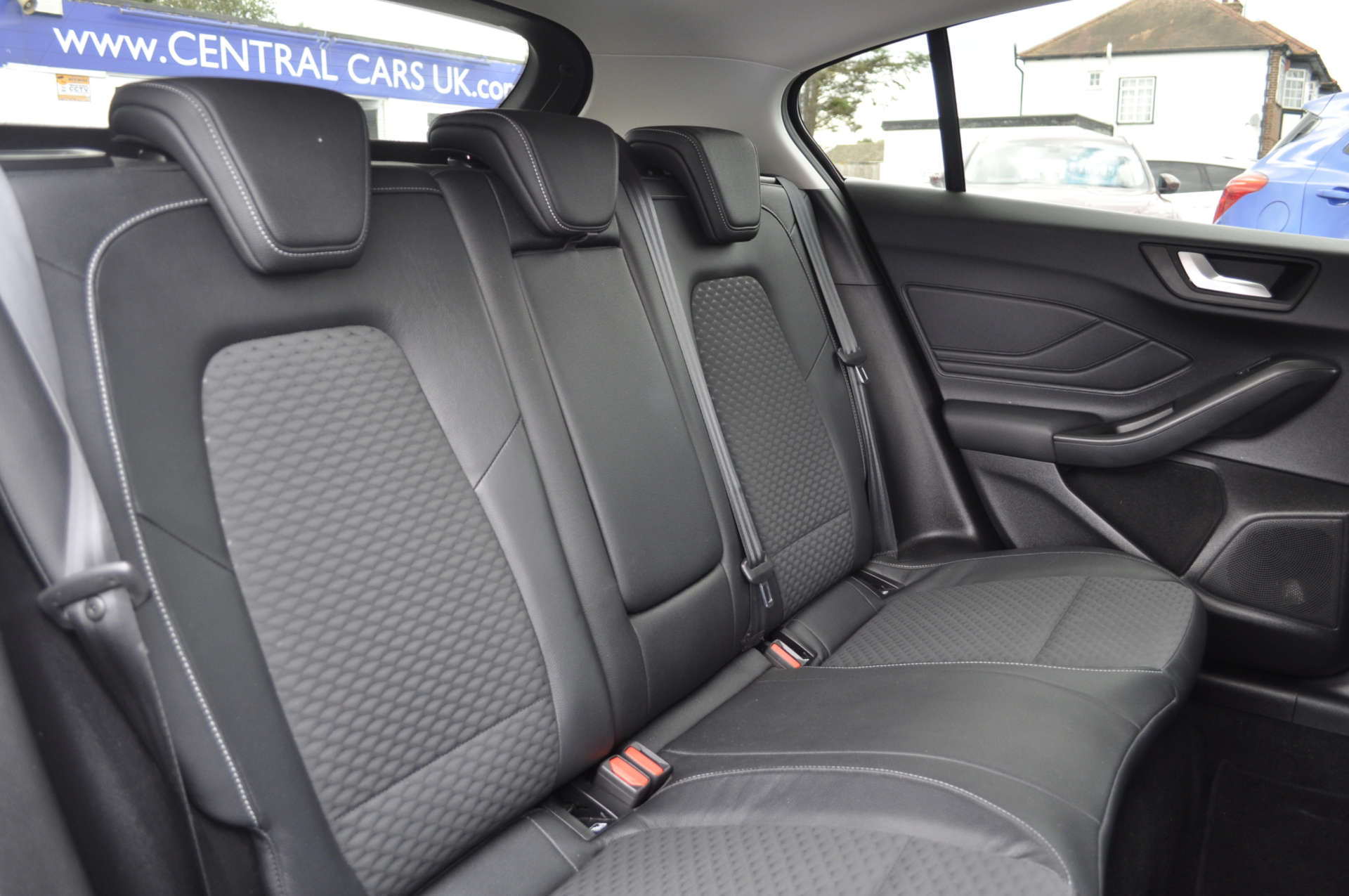 FORD FOCUS 1.0 Focus Titanium X 5dr #10