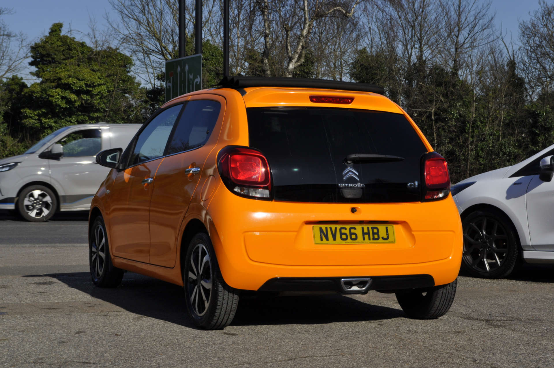 CITROEN C1 1.2 C1 Airscape Flair PureTech 5dr #26