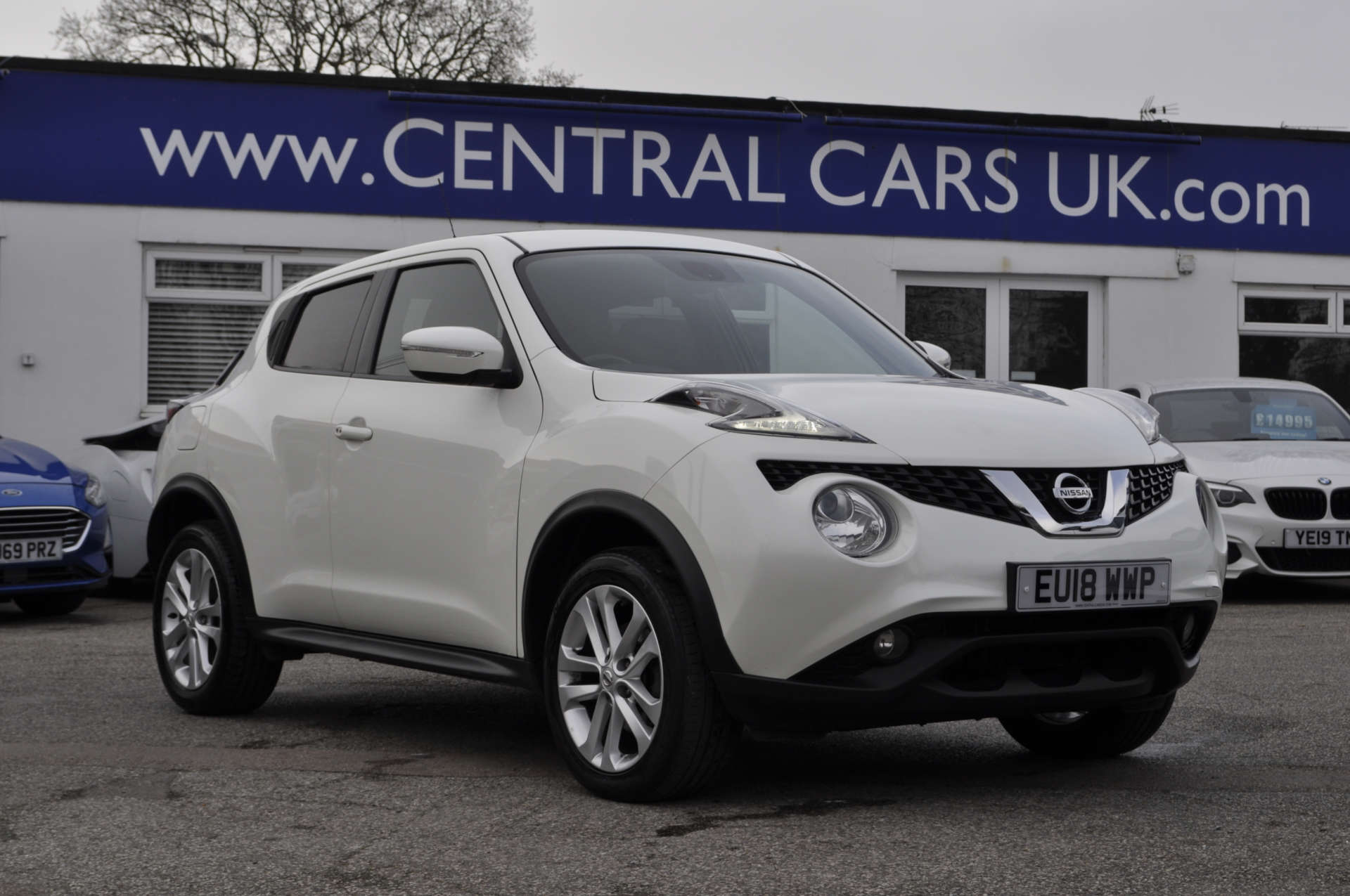 2018 JUKE 1.2 JUKE N CONNECTA DIG T 5DR 67,118 MILES 2018 MANUAL PETROL... photo