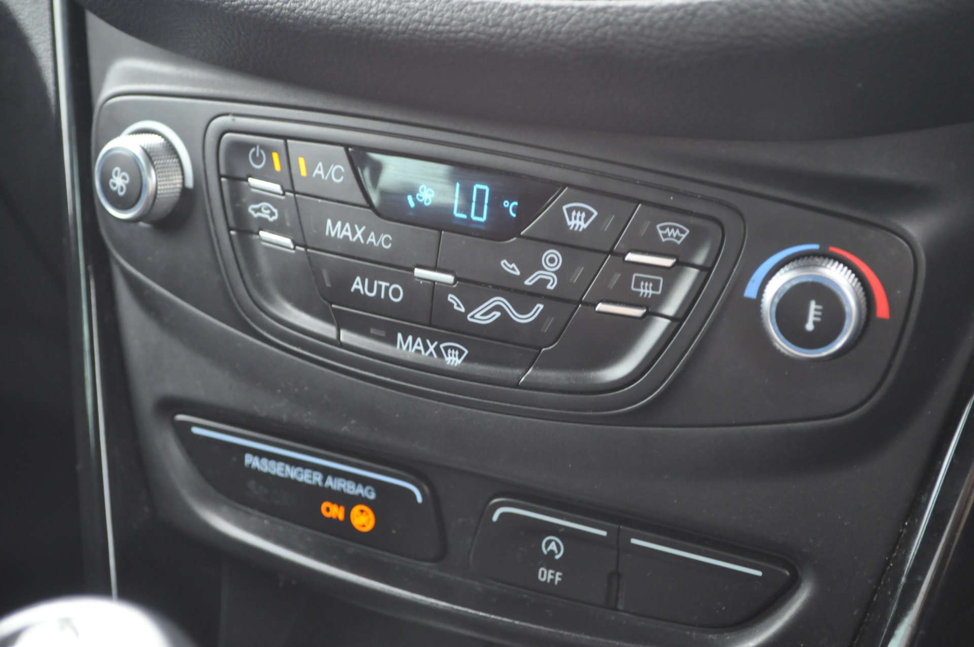 FORD B-MAX 1.0 TITANIUM 5dr #19
