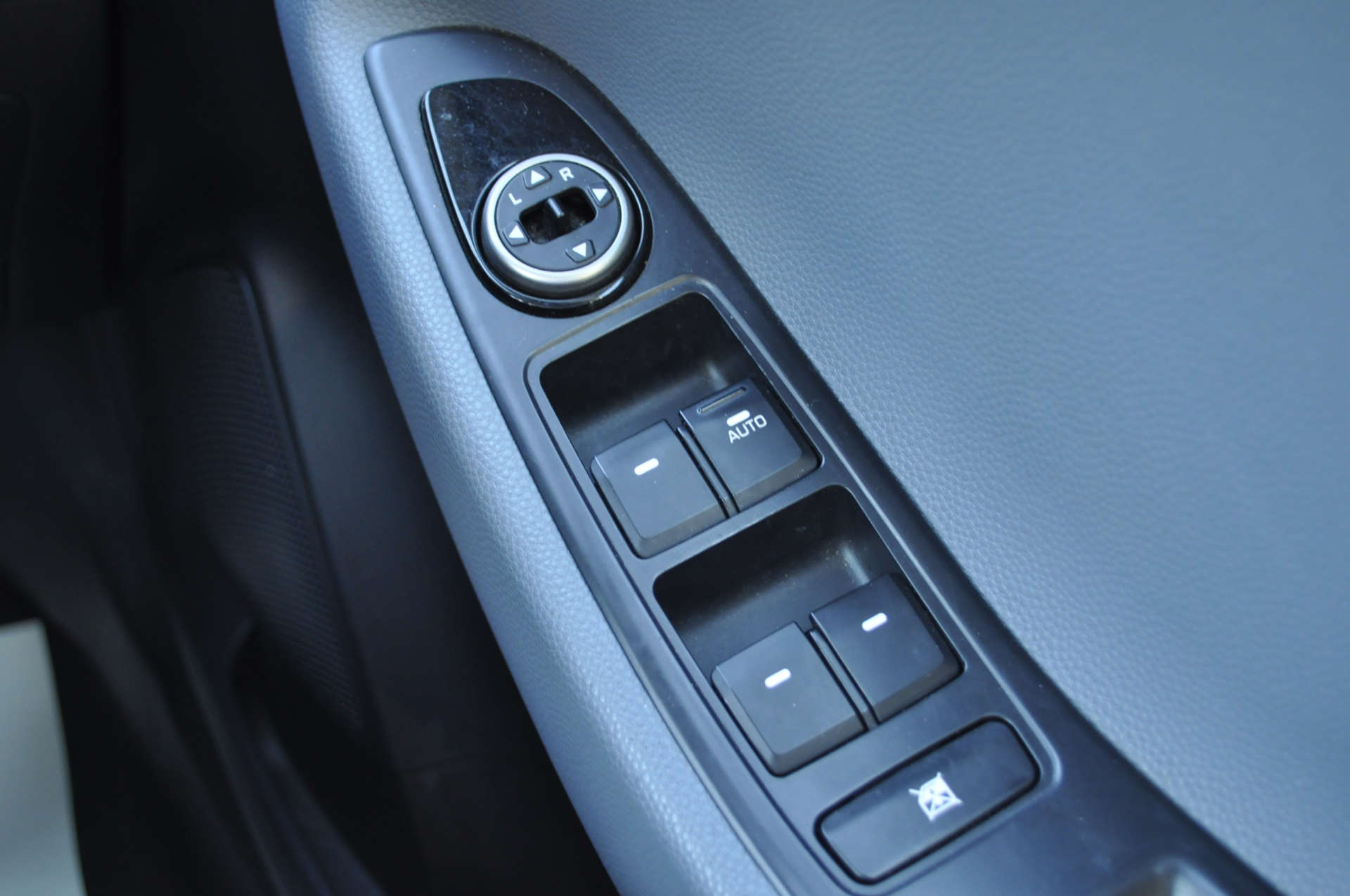 HYUNDAI I20 1.4 i20 SE MPI Auto 5dr #21