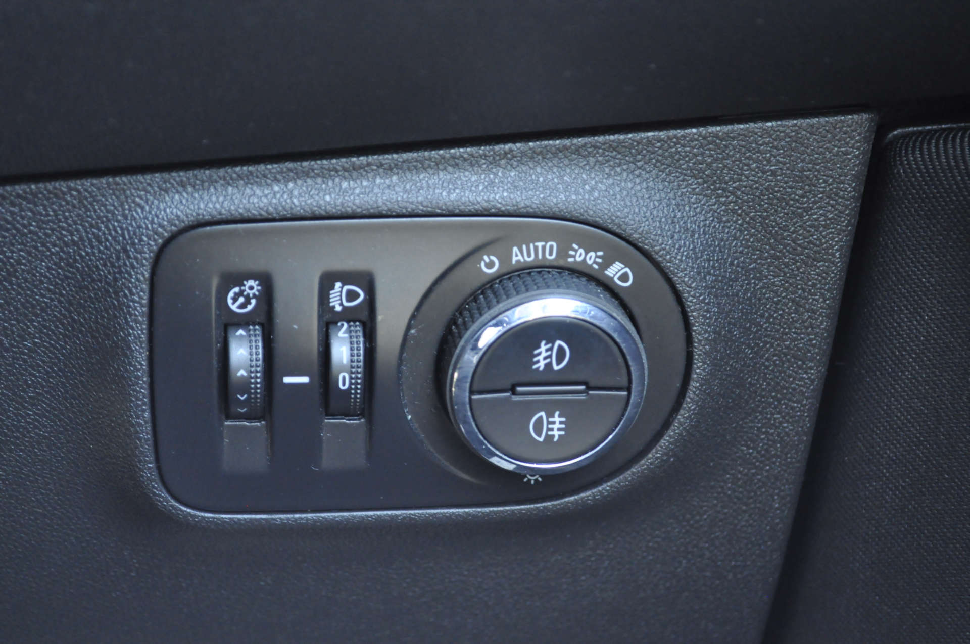 VAUXHALL CORSA 1.4 Corsa SRi VX-Line 5dr #22